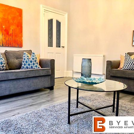 Byevo Almar Villa - Close To City And Airport - Perfect For Contractors Or Large Groups Glasgow Eksteriør bilde